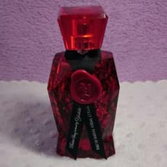 【超美品】香水  YOSHIKI  バトゥサン   ヨシキのサムネイル