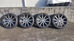 SilkBlazeホイールタイヤセット 8.5j 225 35 R20のサムネイル