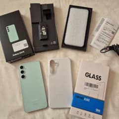 中古美品 Samsung Galaxy S23 FE SCG24 ギャラクシーのサムネイル
