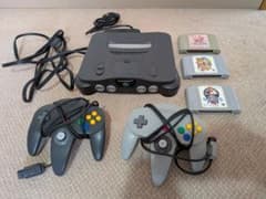 ニンテンドー64 本体 セット（コントローラー2個・ソフト3本付き）のサムネイル