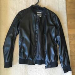 ZARA レザージャケット 送料込みのサムネイル
