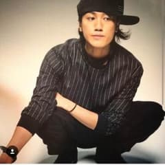 赤西仁 着用類似品 ロングtシャツのサムネイル