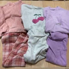 UNIQLO GU キッズ パジャマ 3点セット 130cmのサムネイル