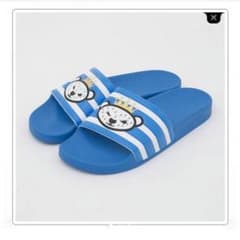 ADILETTE NIGOのサムネイル