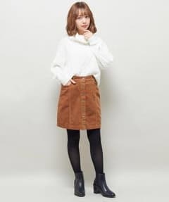 INGNIのコーデュロイ前ボタン台形スカートのサムネイル