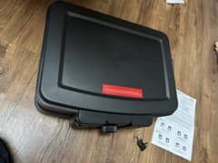 鍵付きセキュリティケース 金庫 ブラック【送料込み価格に変更しました】のサムネイル