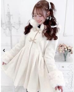 MARS ビット付きブークレロングコート ホワイト - メルカリ