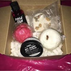 専用  LUSHセットのサムネイル