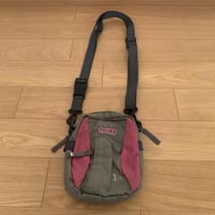 AIGLE ショルダーバッグ グレー/ピンクのサムネイル