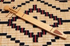 Ainu Tonkori, Beginner's Shamisen with Silk Strings, Five-Stringed Instrument, Excellent Condition