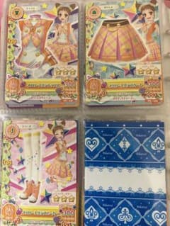 アイカツカード スクールドレスセット 4種まとめのサムネイル