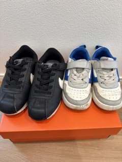 Nike スニーカー 2足セット 黒/青 17㎝・16㎝ - メルカリ