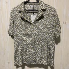 【新品】 moussy 柄シャツのサムネイル