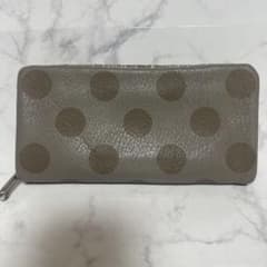 イアパピヨネ　ドット柄レザー長財布のサムネイル