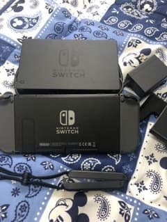 Switch 本体のサムネイル