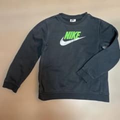 NIKE ブラック トレーナー Sサイズのサムネイル