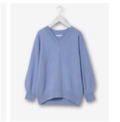 プラステ　ウールカシミヤブレンドVネックリラックスニット　ライトブルーのサムネイル