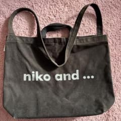 niko and ... 黒 トートバッグのサムネイル