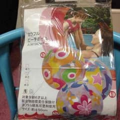 値下げ‼︎ビーチボール  花柄のサムネイル
