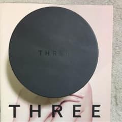 THREE ルースパウダーのサムネイル