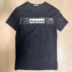 Moncler 黒 Tシャツ ロゴ入り　モンクレール　半袖　Sのサムネイル
