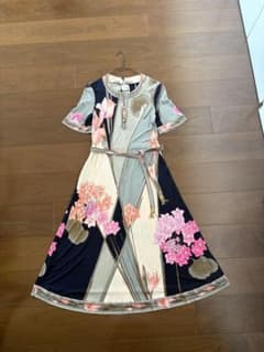 レオナール ロングワンピース 花柄 竹 トリム ベルト ロゴ - メルカリ