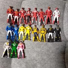 り*ぃ様 戦隊ヒーロー フィギュアセット 19体のサムネイル