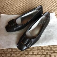 fitfit  パンプス 黒  23.0㎝のサムネイル