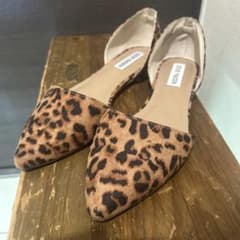 STEVE MADDEN レオパード柄 フラットシューズのサムネイル