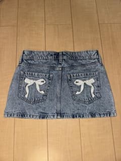 HOLLISTER デニムミニスカート リボン刺繍 W25のサムネイル