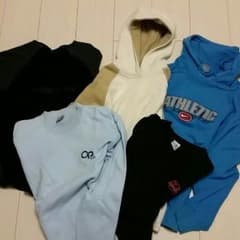 KAZUさん、専用。トレーナー詰め合わせのサムネイル