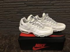 最終価格ナイキエアマックス95AIR MAX 95 オレオ エッセンシャルのサムネイル