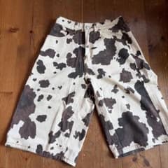 SHEIN カウ柄 ショートパンツ XSのサムネイル