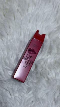 LIP MONSTER 07 レッドのサムネイル