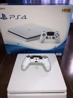 PlayStation4 本体　1TB 完品　PS4 スパイダーマンのサムネイル