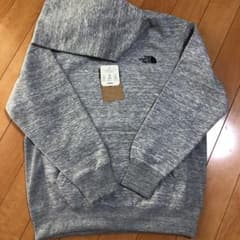 THE NORTH FACE  スクエアロゴパーカーのサムネイル