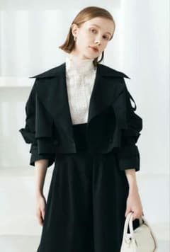 リルアンビション　Light Short Trench　ライトショートトレンチのサムネイル