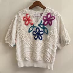 Dāmze 花柄刺繍 半袖トップス ホワイトのサムネイル