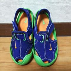 ナイキ  サンダル  13センチのサムネイル