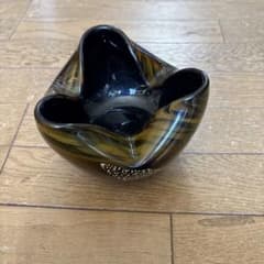 ガラス灰皿 昭和レトロ 使い方は貴方次第 - メルカリ