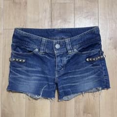 レア ヒステリックグラマー ショートパンツ ロゴ、スタッズ付き HYSTERIC GLAMOUR ショートパンツ ヒステリックグラマー スタッズ