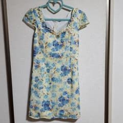 キャバドレスのサムネイル