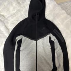 yvng patra着用 NIKEテックフリース xs - メルカリ