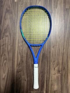 YONEX EZONE 硬式テニスラケットのサムネイル