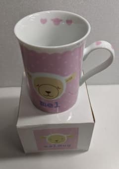 【新品未使用】メルくん　西川リビング　マグカップ　ピンクのサムネイル