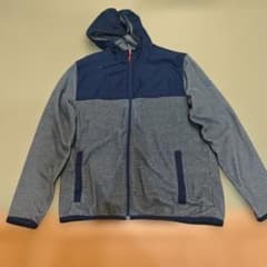 【美品】UNDER ARMOUR フード付きジャケット グレー ネイビーのサムネイル