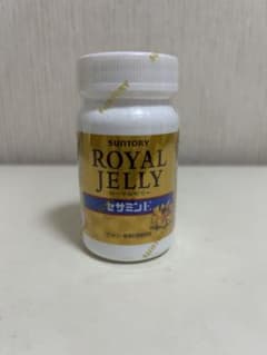 ローヤルゼリーセサミンE 120粒のサムネイル