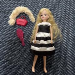 リカビジューシリーズ シャイニータイム　リカちゃん人形本体のサムネイル