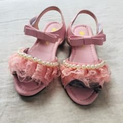 ぴこさん限定女の子 サンダルsize20㌢のサムネイル
