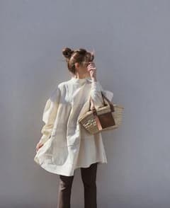 Alia　ボリュームロングスリーブブラウスのサムネイル